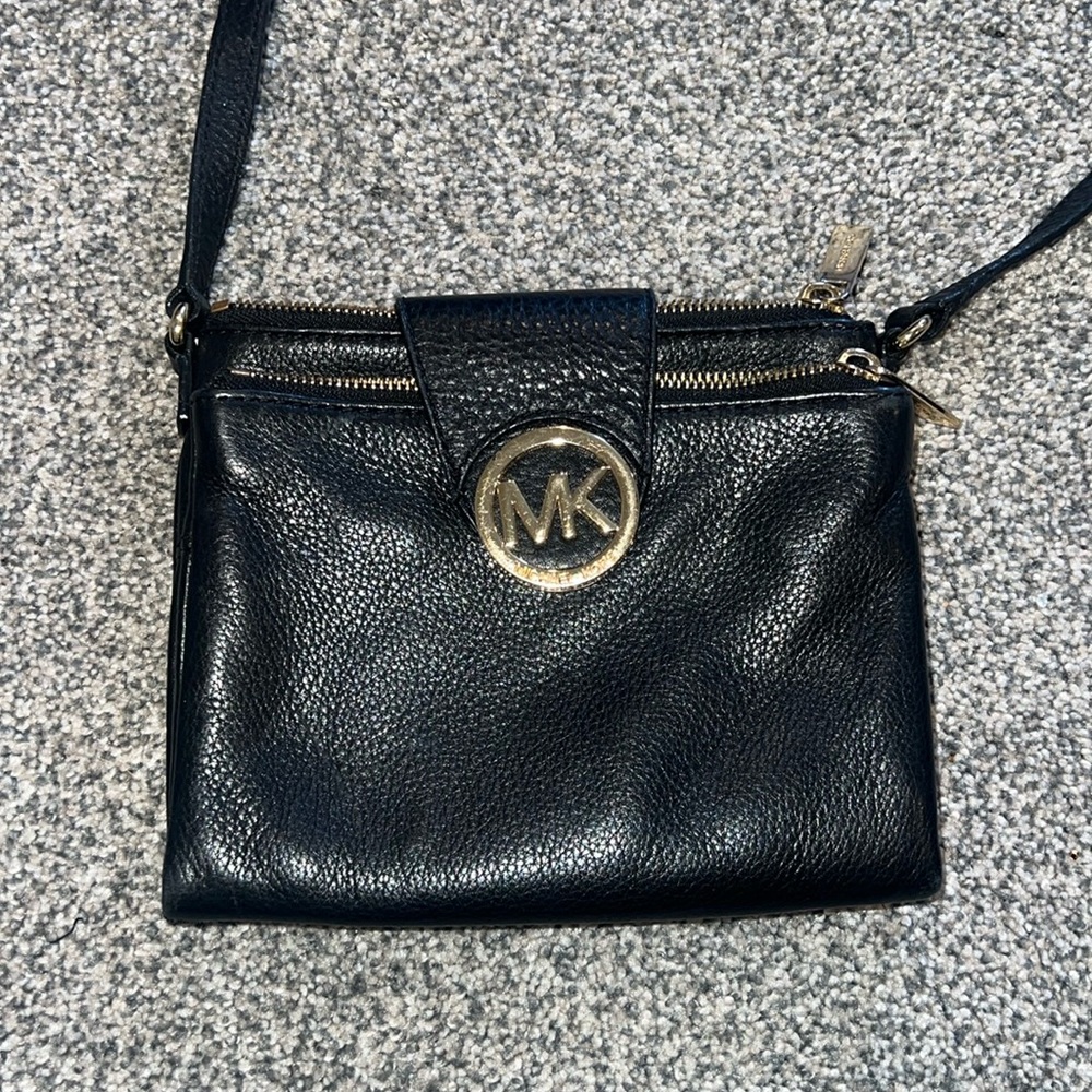Michael Kors Mk Handle Bag Shoulder Crossbody Handbag Black Gold